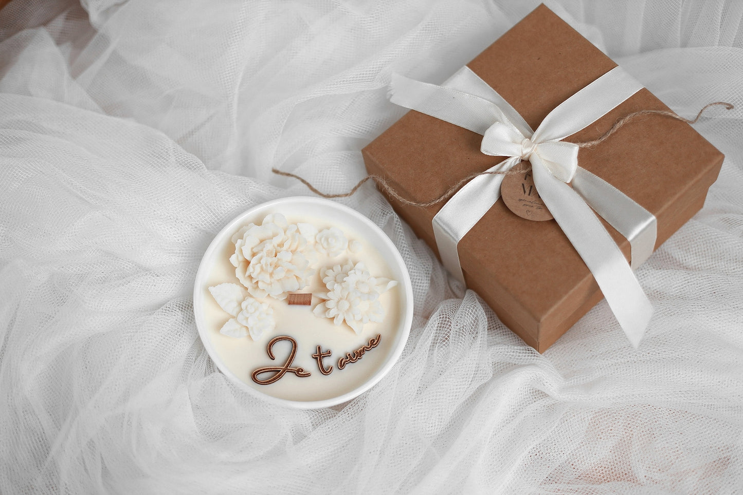 Bougie parfumée décorative bol fleuri "je t'aime"