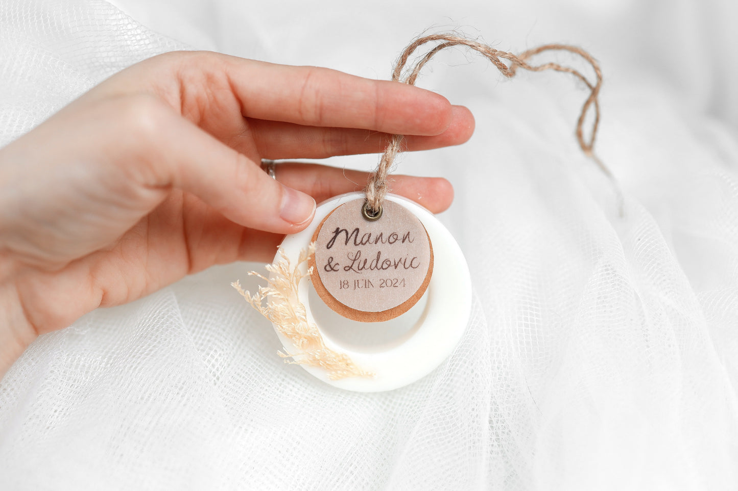 Suspension florale parfumée personnalisable